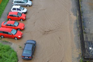 inundati resita parcare